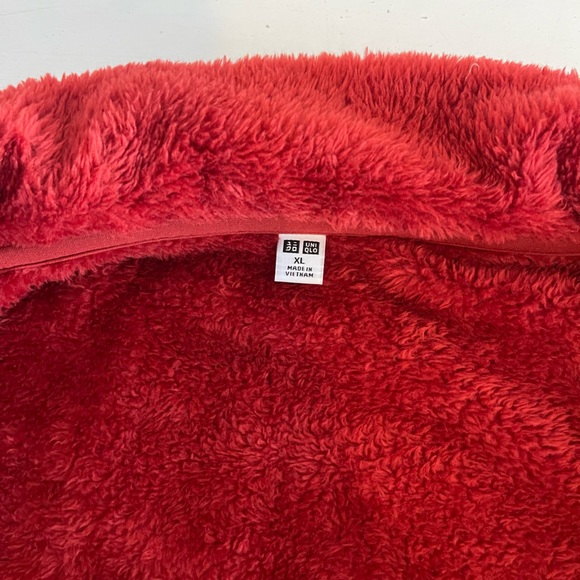 NWT UNIQLO fluffy fleece full-zip jacket - Picture 4 of 9